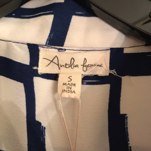 Women’s blouse with long sleeves - Picture 4 of 5